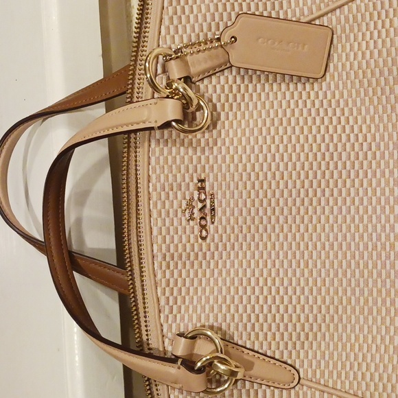 Coach Handbag - Picture 2 of 7